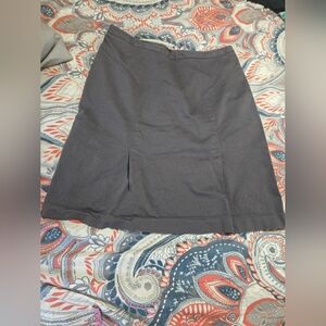 Size 14 Liz Claiborne Charcoal Gray Skirt.